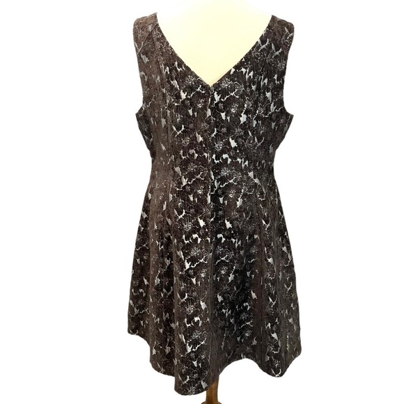 ModCloth Genuine Joy Silver & Brown Flocked Floral A Line Dress Women’s XL - Picture 8 of 13
